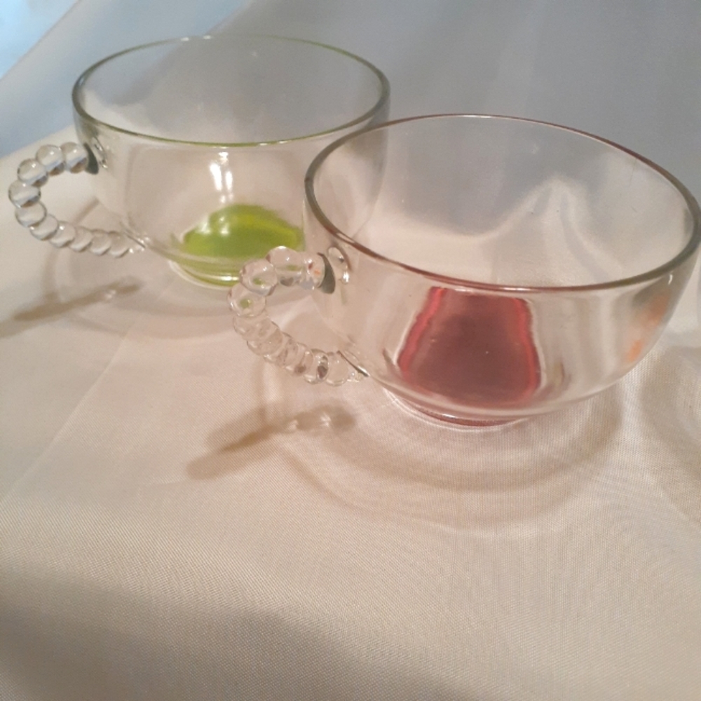 VINTAGE MULTICOLORED BOHEMIAN TEA CUPS